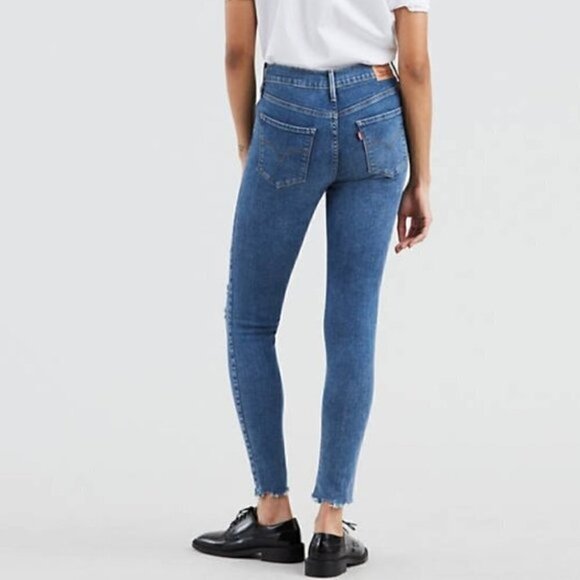 NEW Levis 720 High Rise Cropped Skinny Jeans Size 25 Distressed - Picture 2 of 7